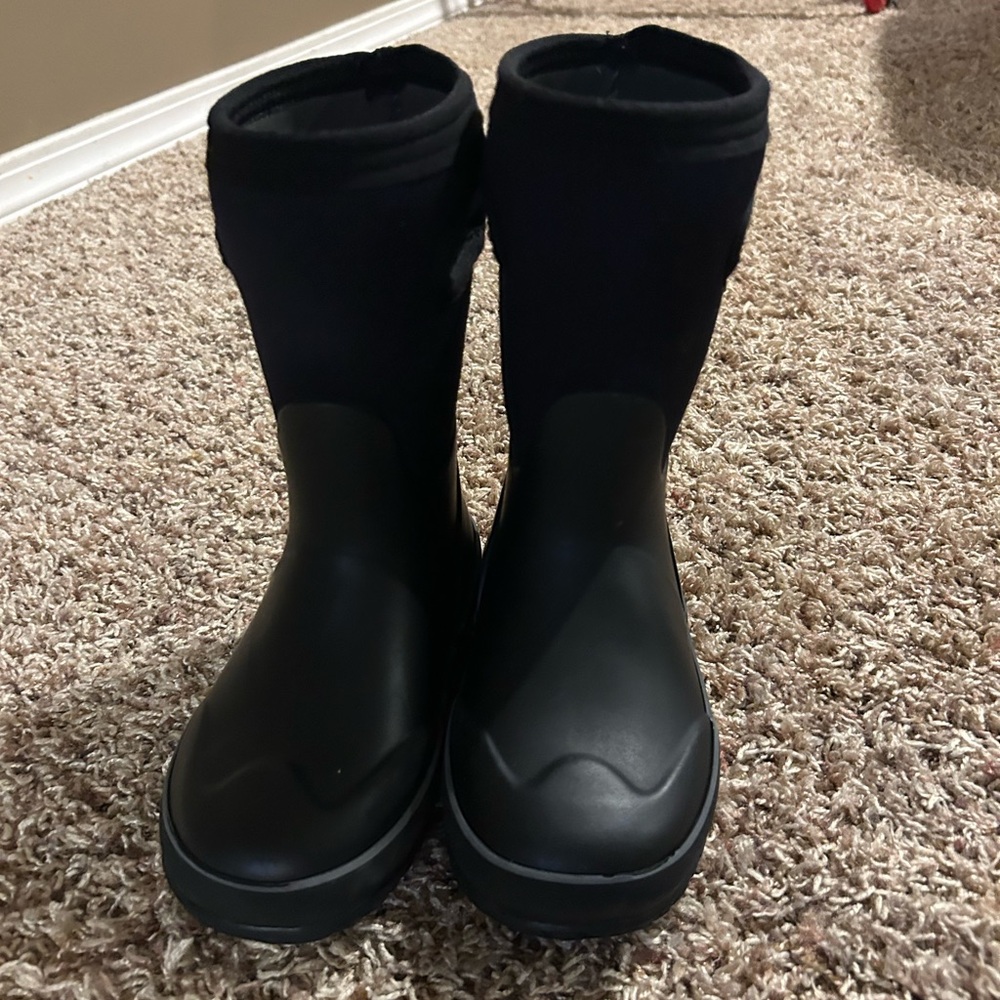 Black Waterproof Bog Boots